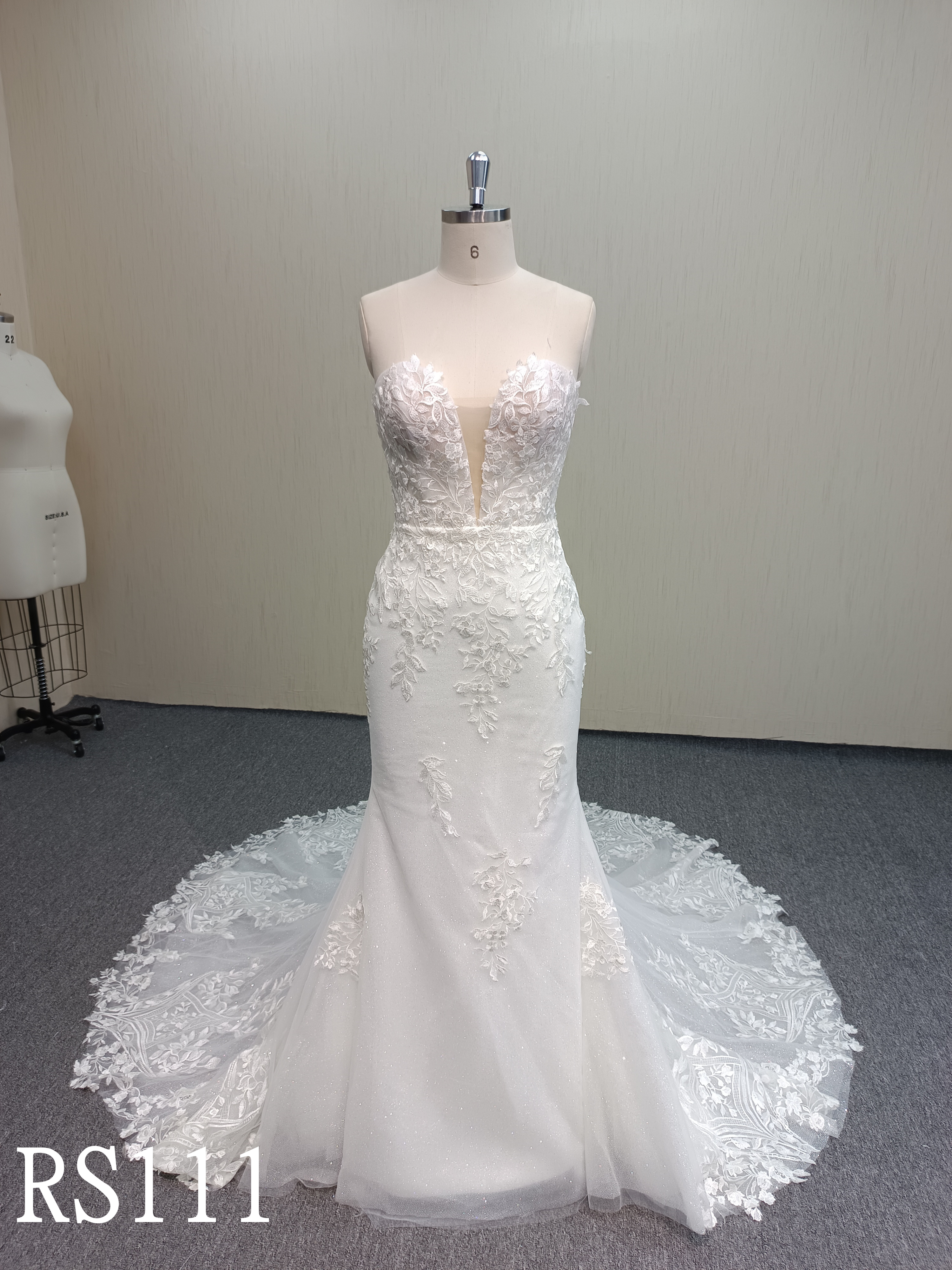 RS111 Breast Coated Wedding Dress with Invisible Zipper