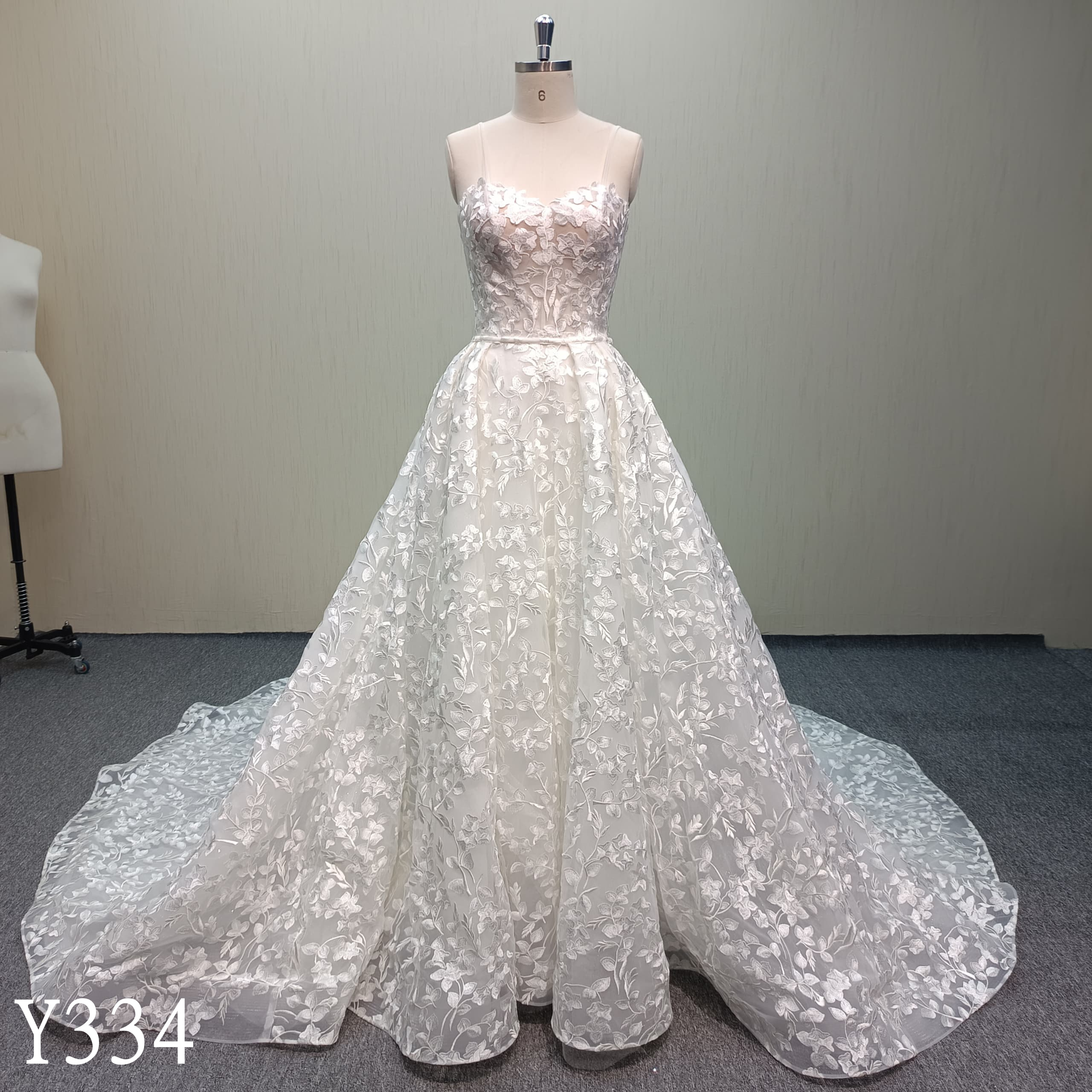 Y334 Dream Wedding Dress with Detachable tulle