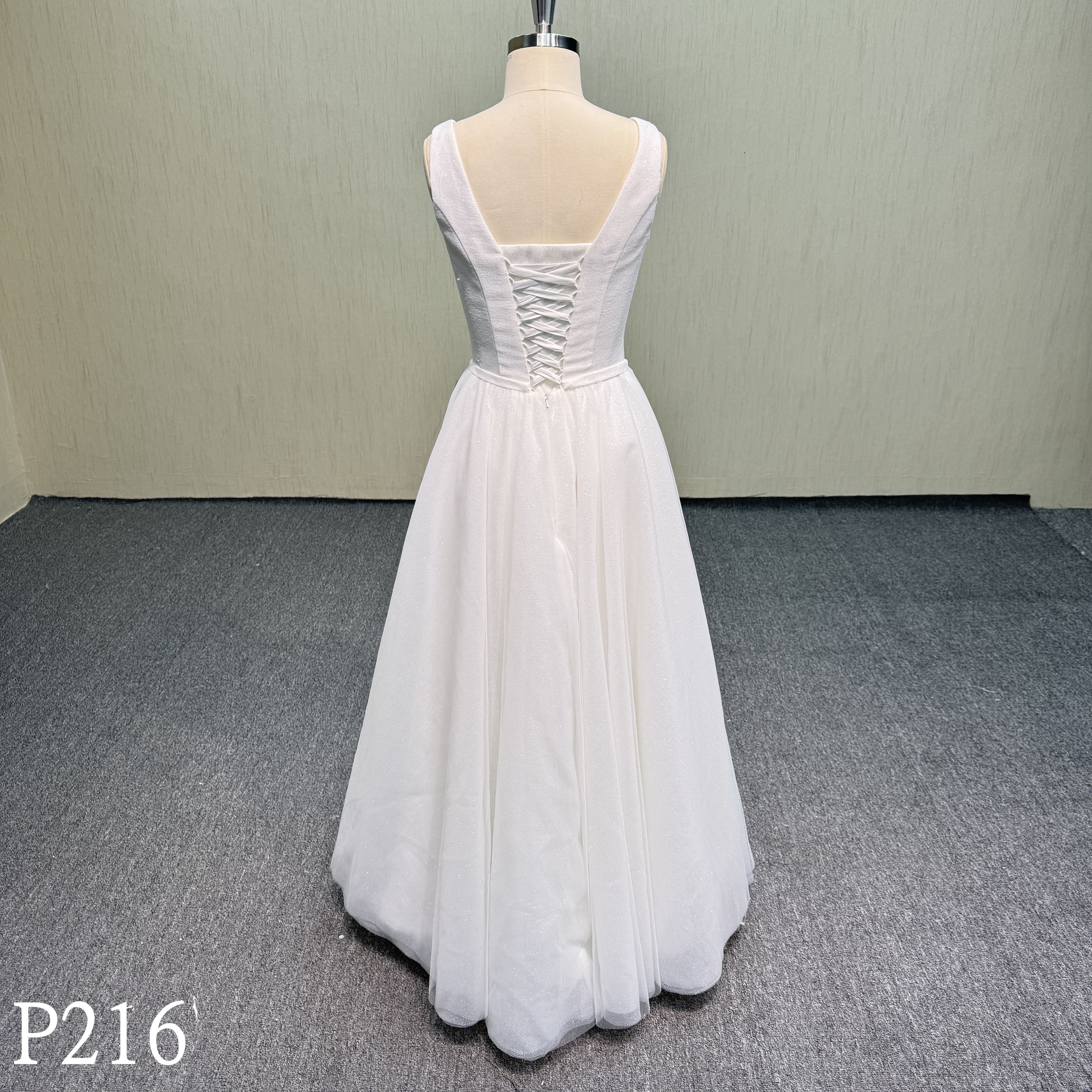 P216 Sleeveless A-line Wedding Dress