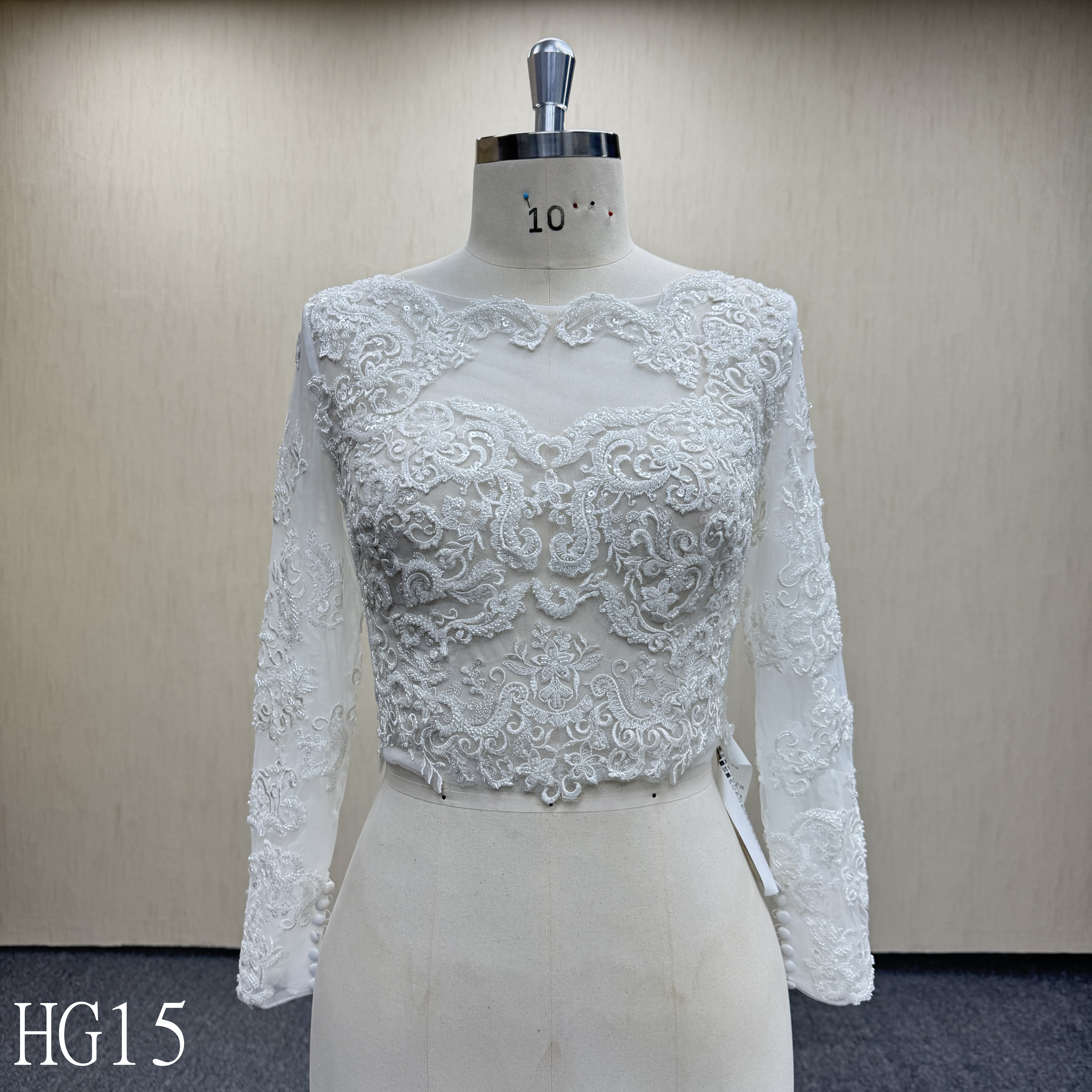 HG15 Embroidered Coat with Long Sleeves