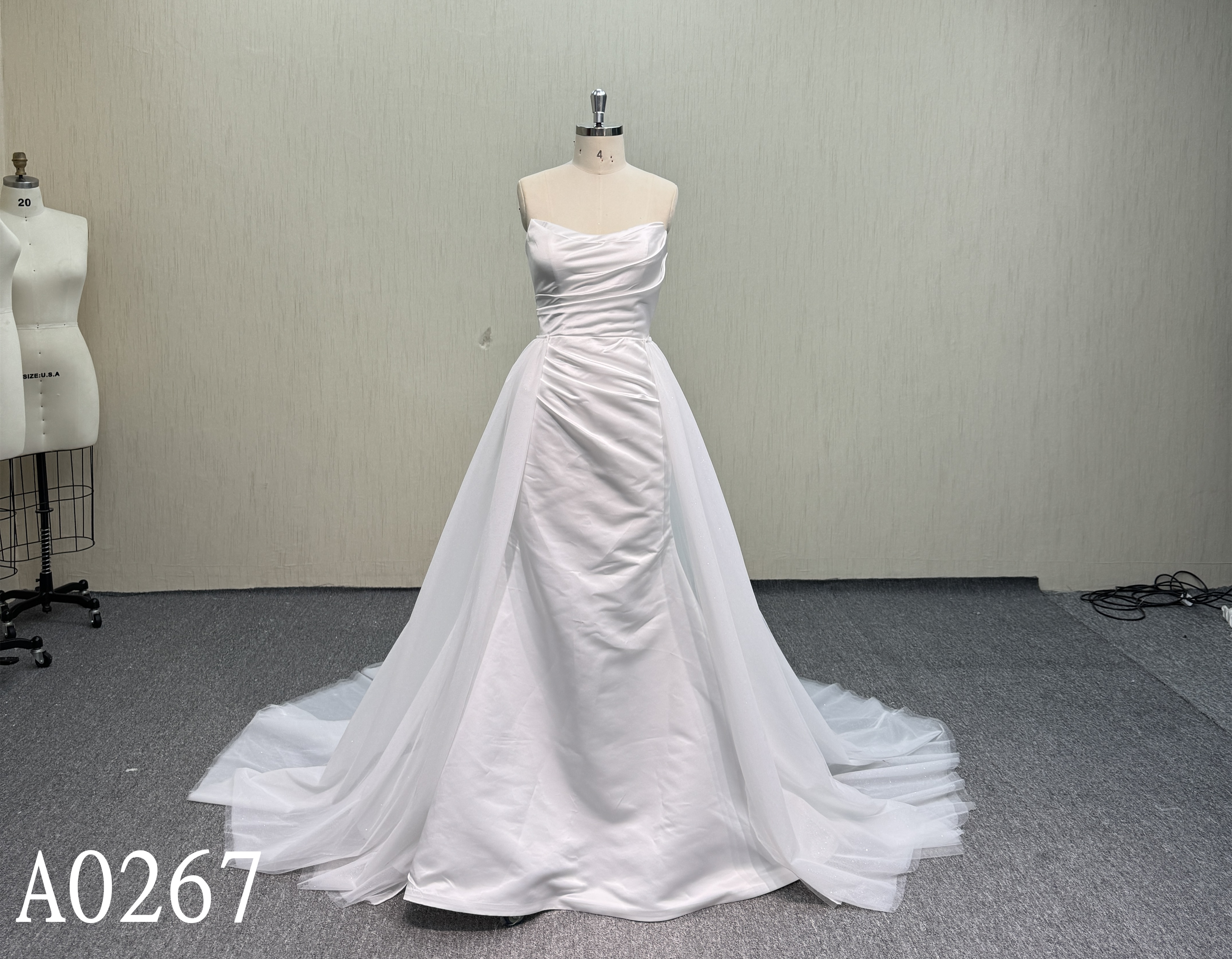 A0267 Semi-sweetheart Wedding Dress