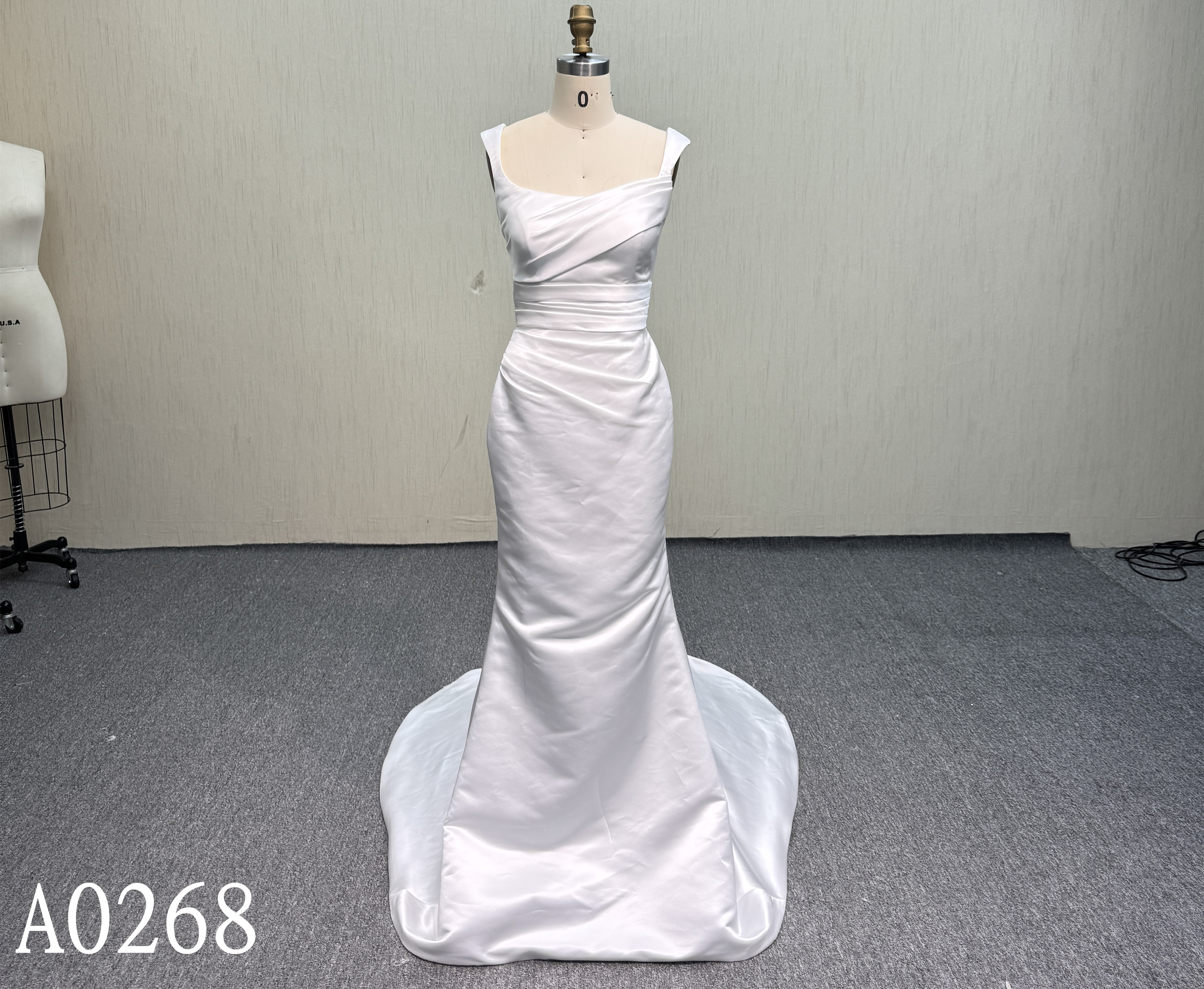 A0268 One Luxurious Elegant  Wedding Dress
