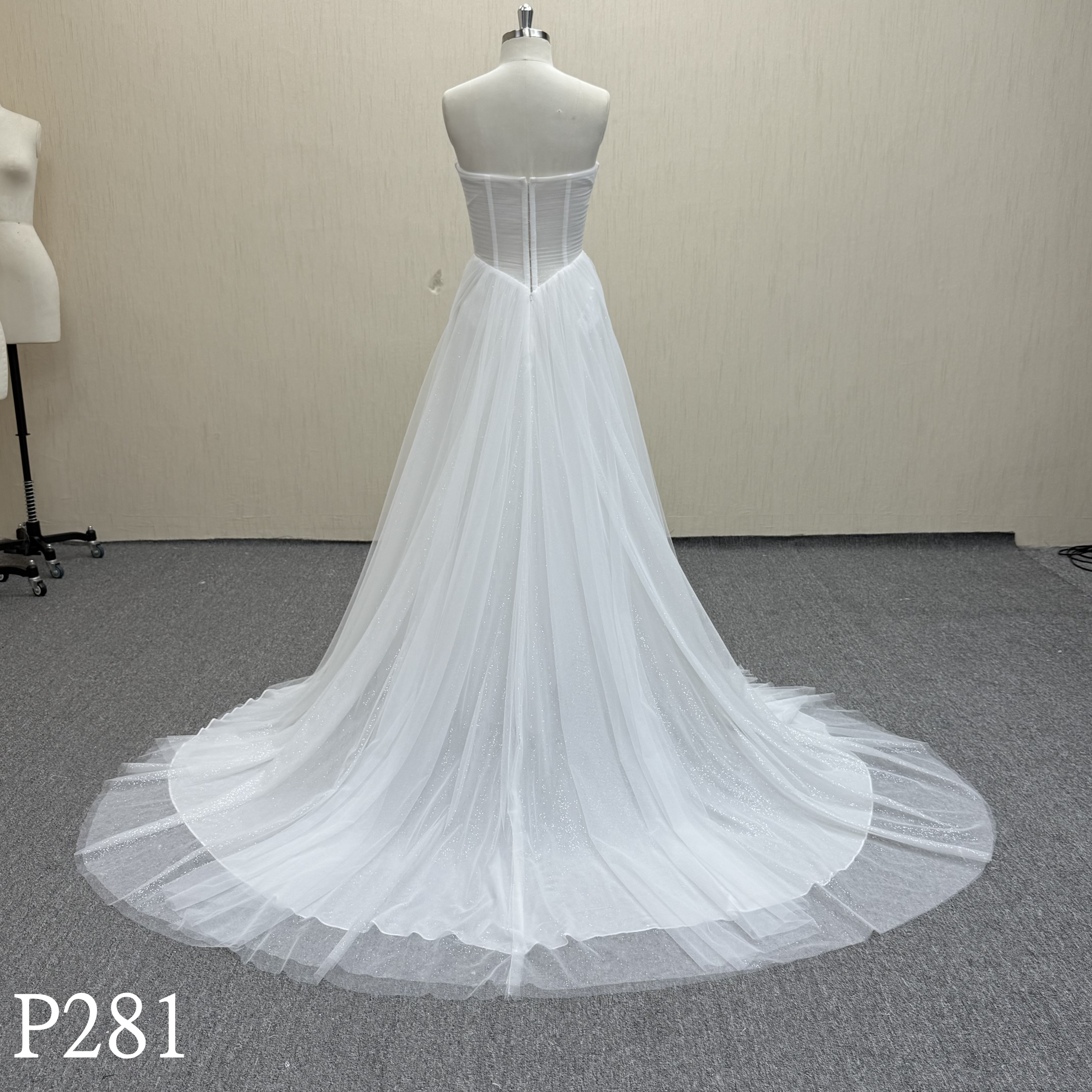 P281 Stylish Wedding Dress