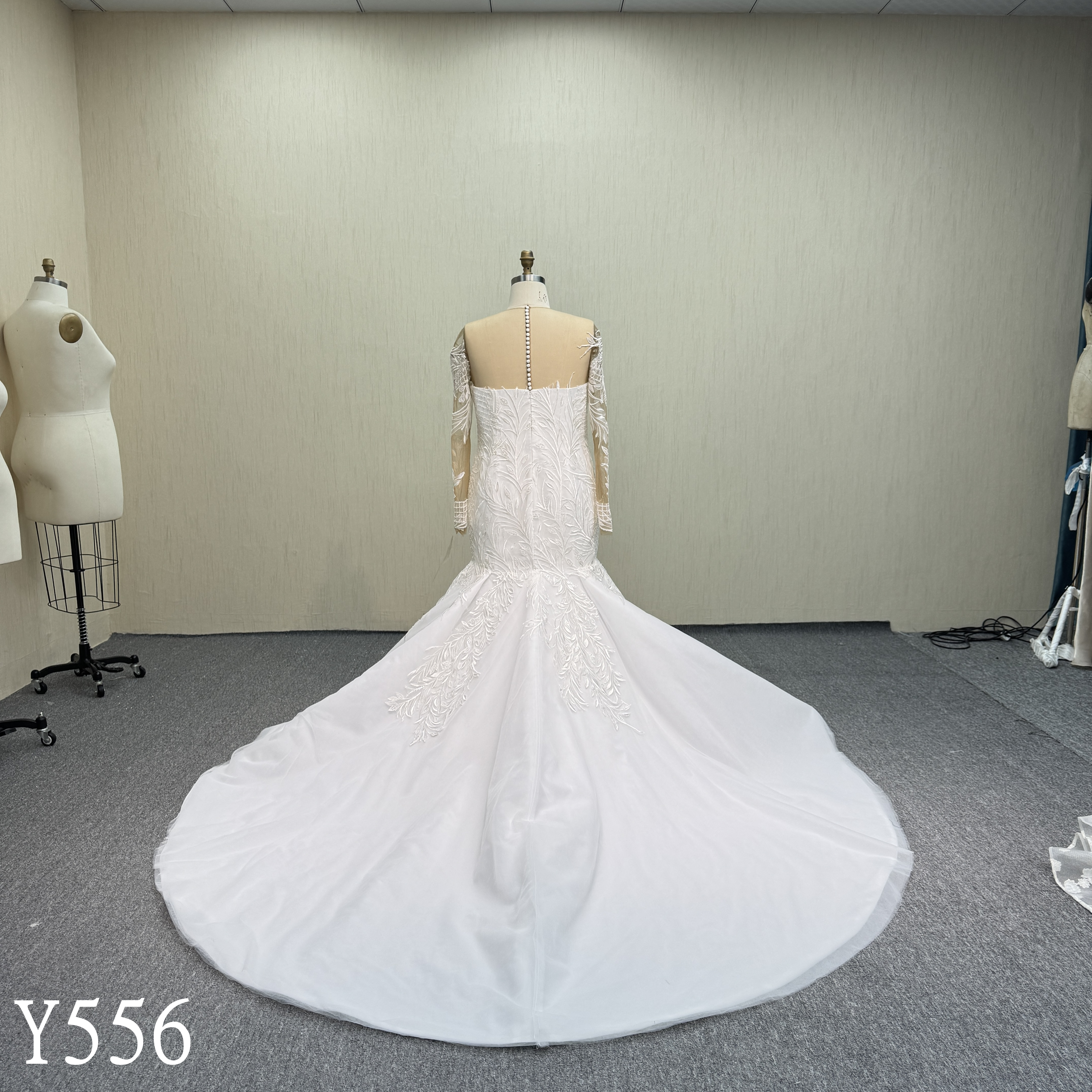 Y556  Mermaid Wedding Dress with illusion