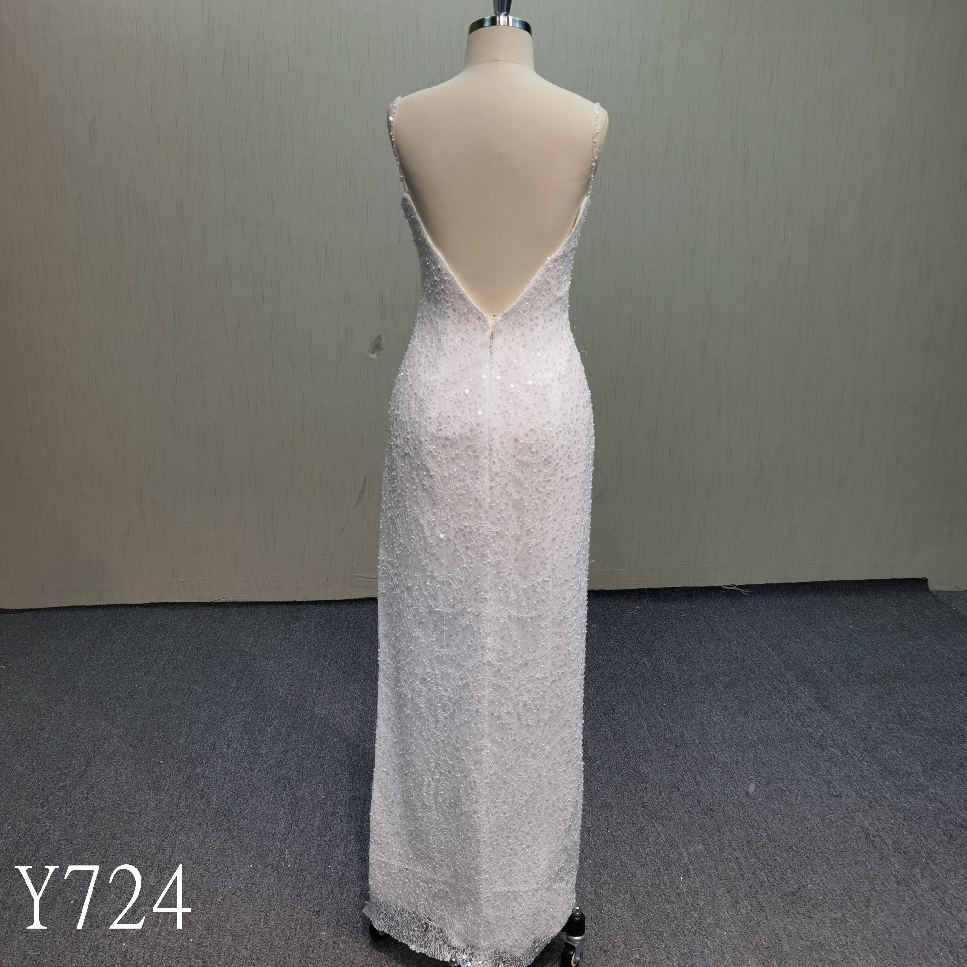 Y724 Pretty Elegant Spaghetti Straps Wedding Dress