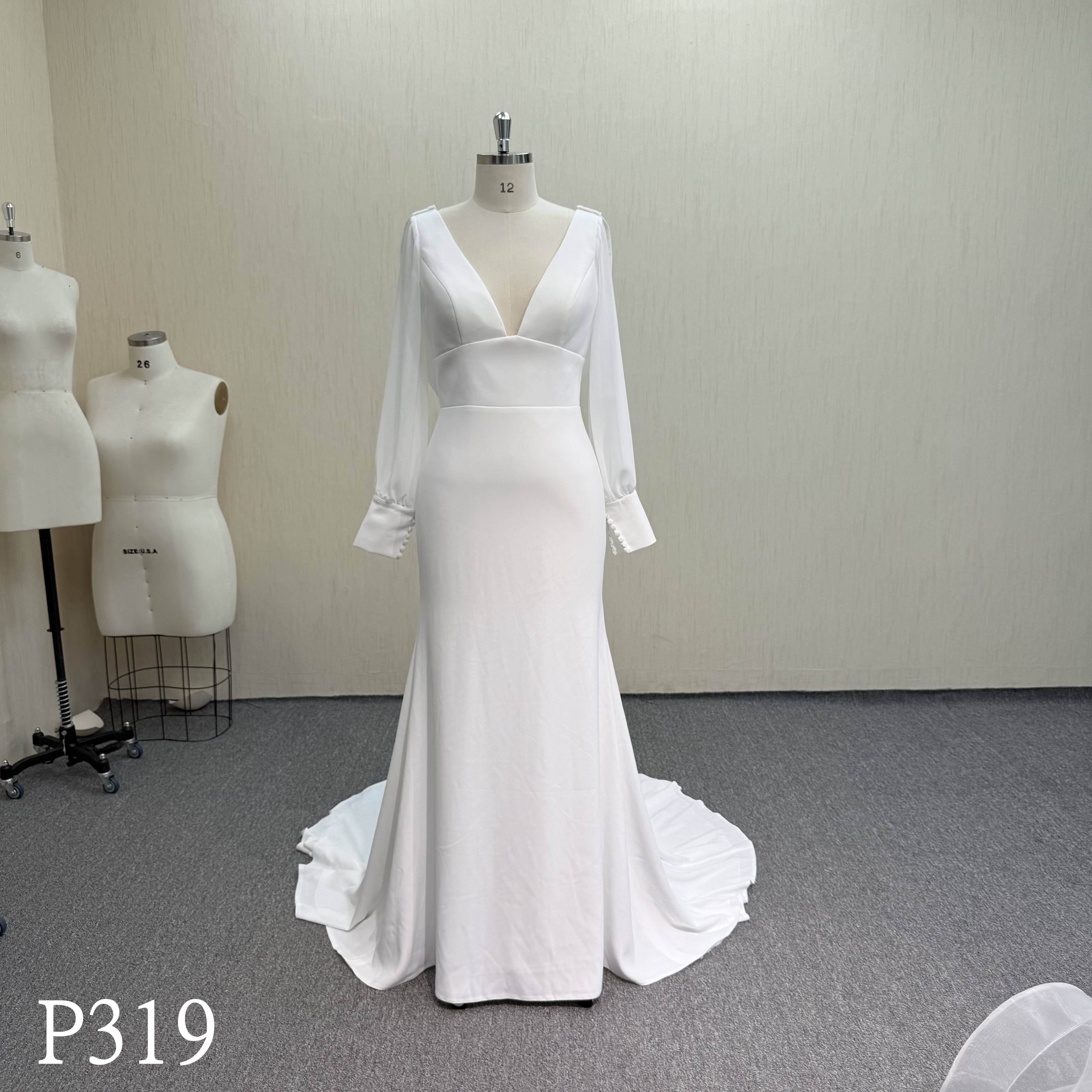P319 Ivory Mermaid Wedding Dress with a Sense of Design