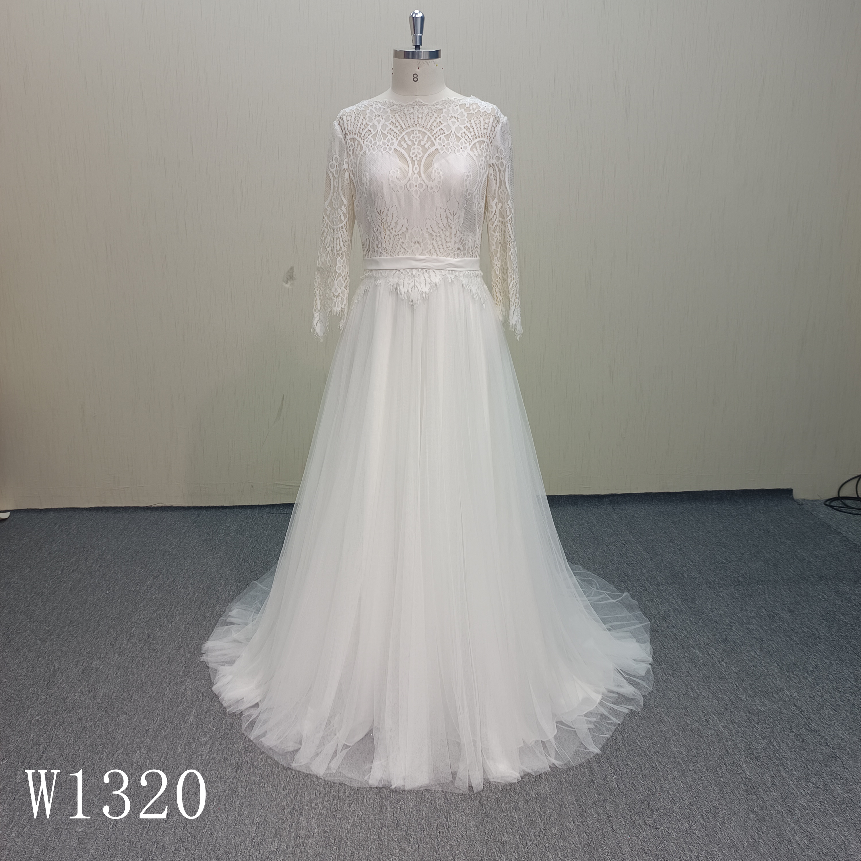 W1320 Two set wedding