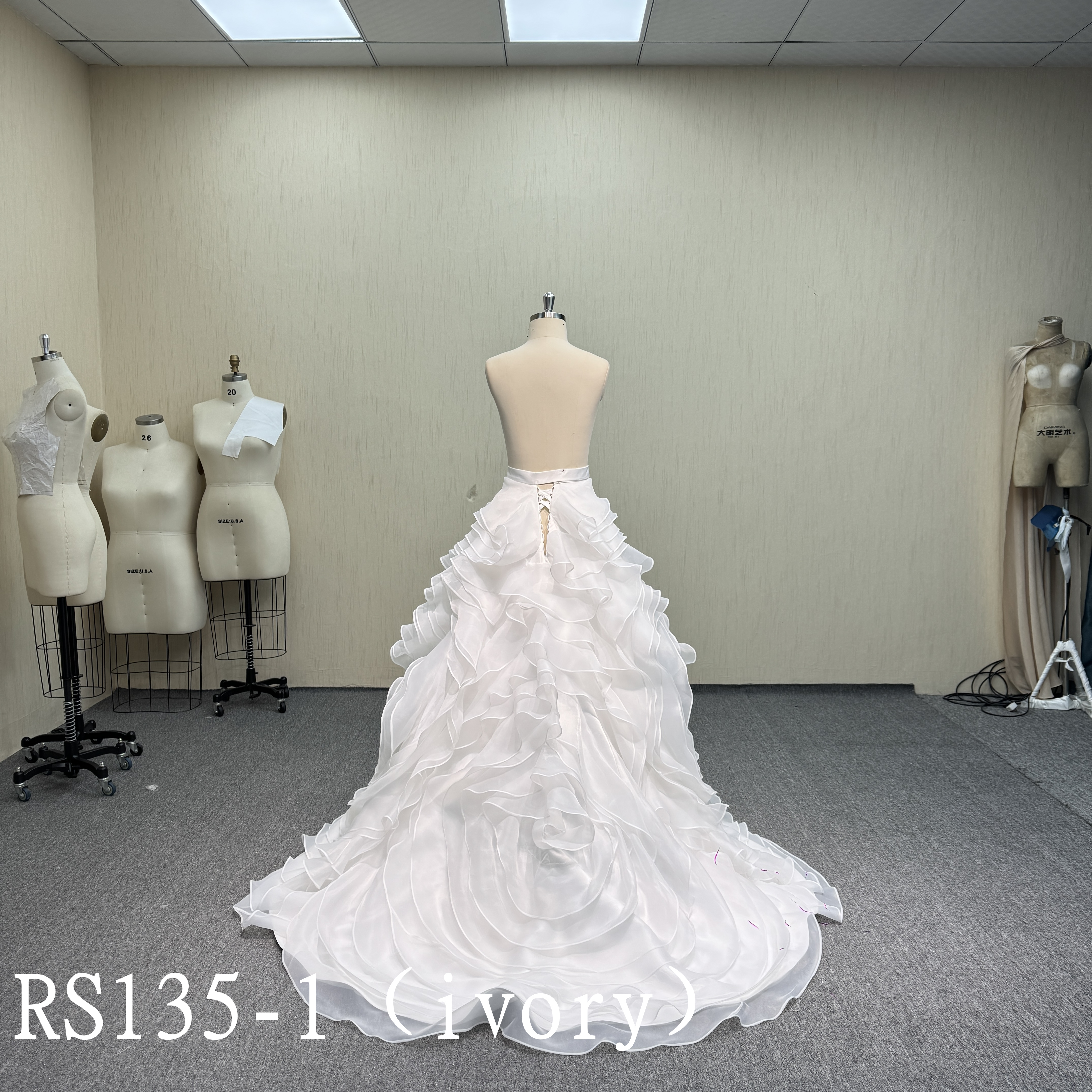 RS135-1 Skirt is made of organza, 2 color option, like blooming petals