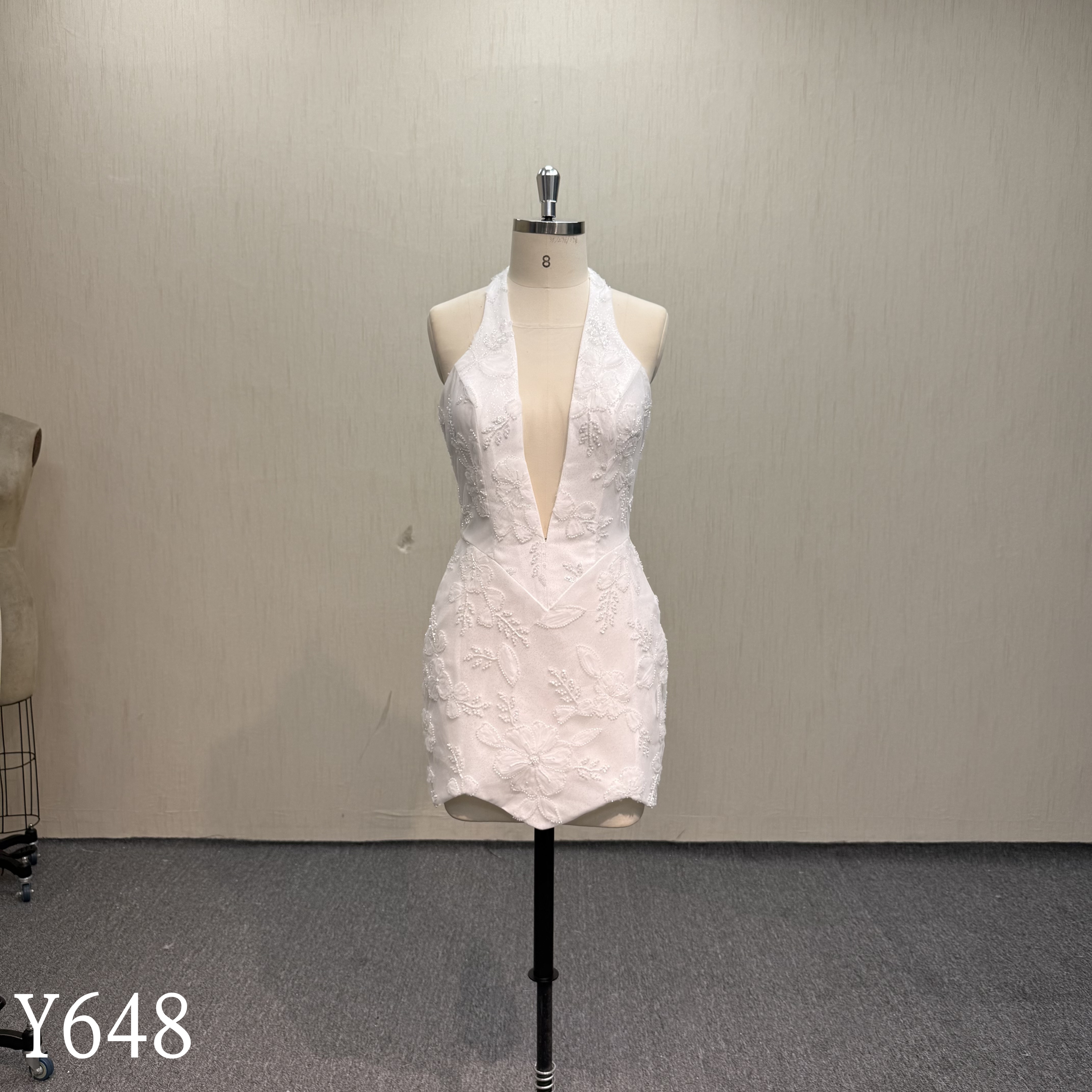 Y648 A little sexy mini dress, deep V with one payer of mesh, showing beauty of body