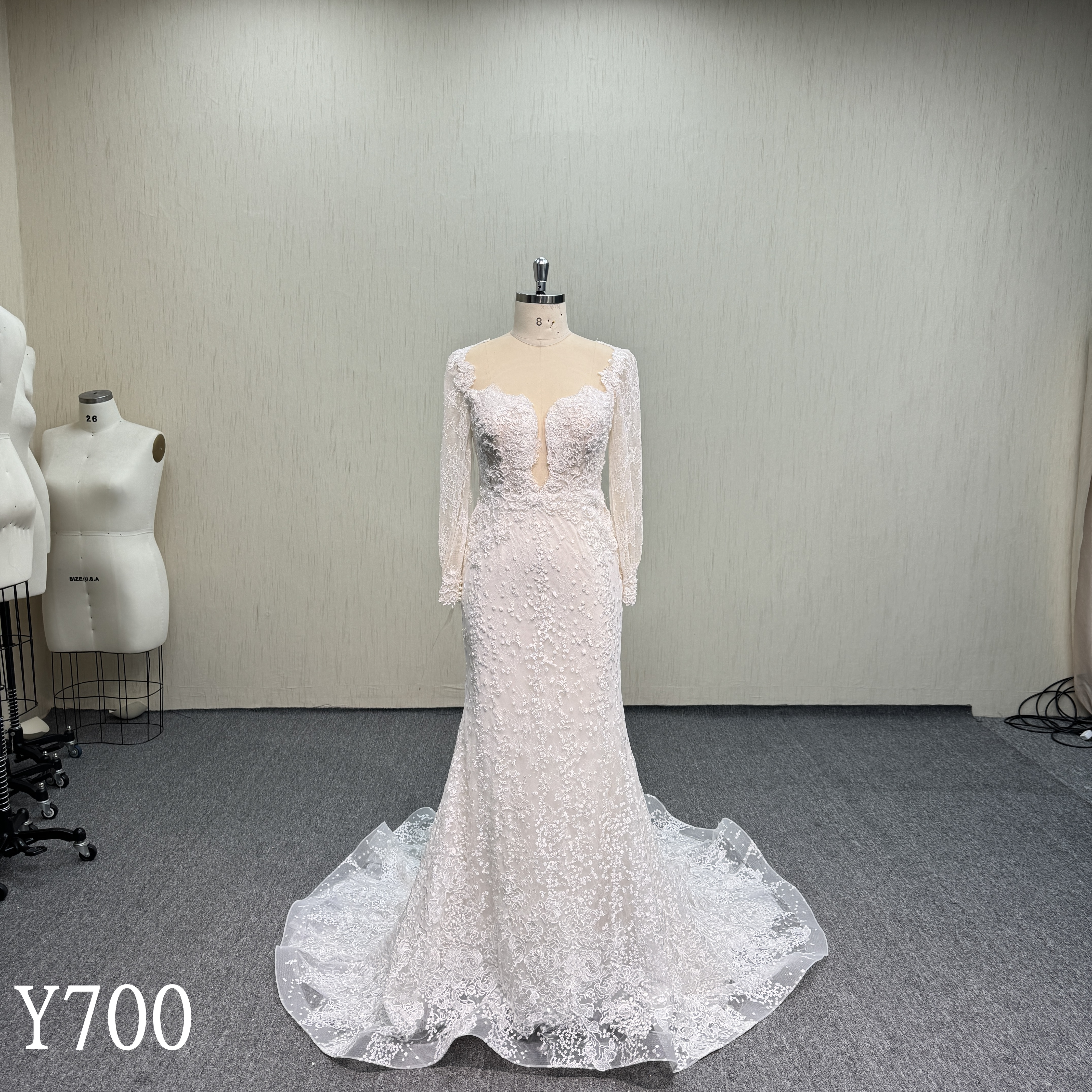 Y700 Exquisite Long Sleeve Illusion Deep V-Neck Beaded Lace Mermaid Wedding Dress