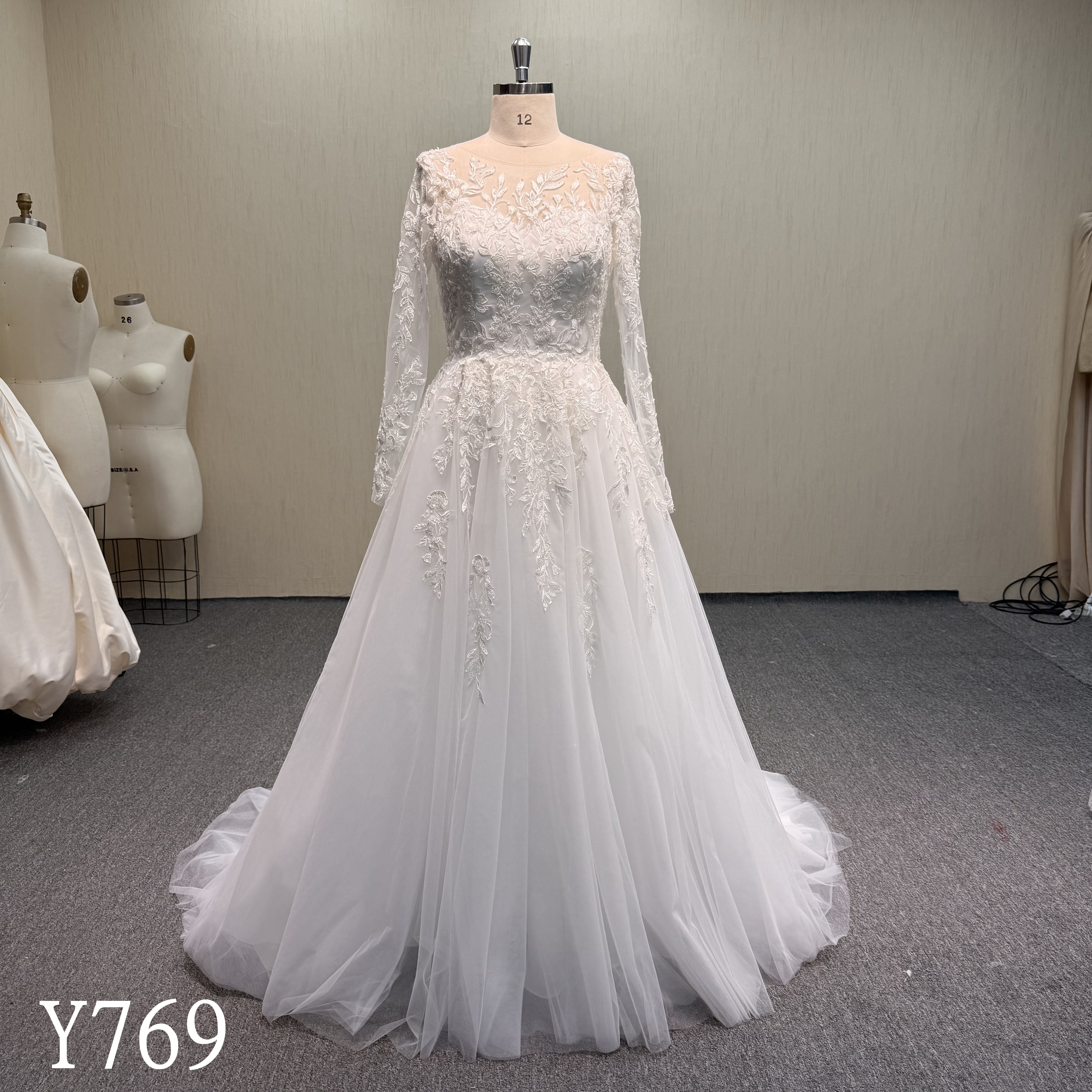 Y769 Graceful Sheer Yoke Long Sleeve Lace Wedding Dress