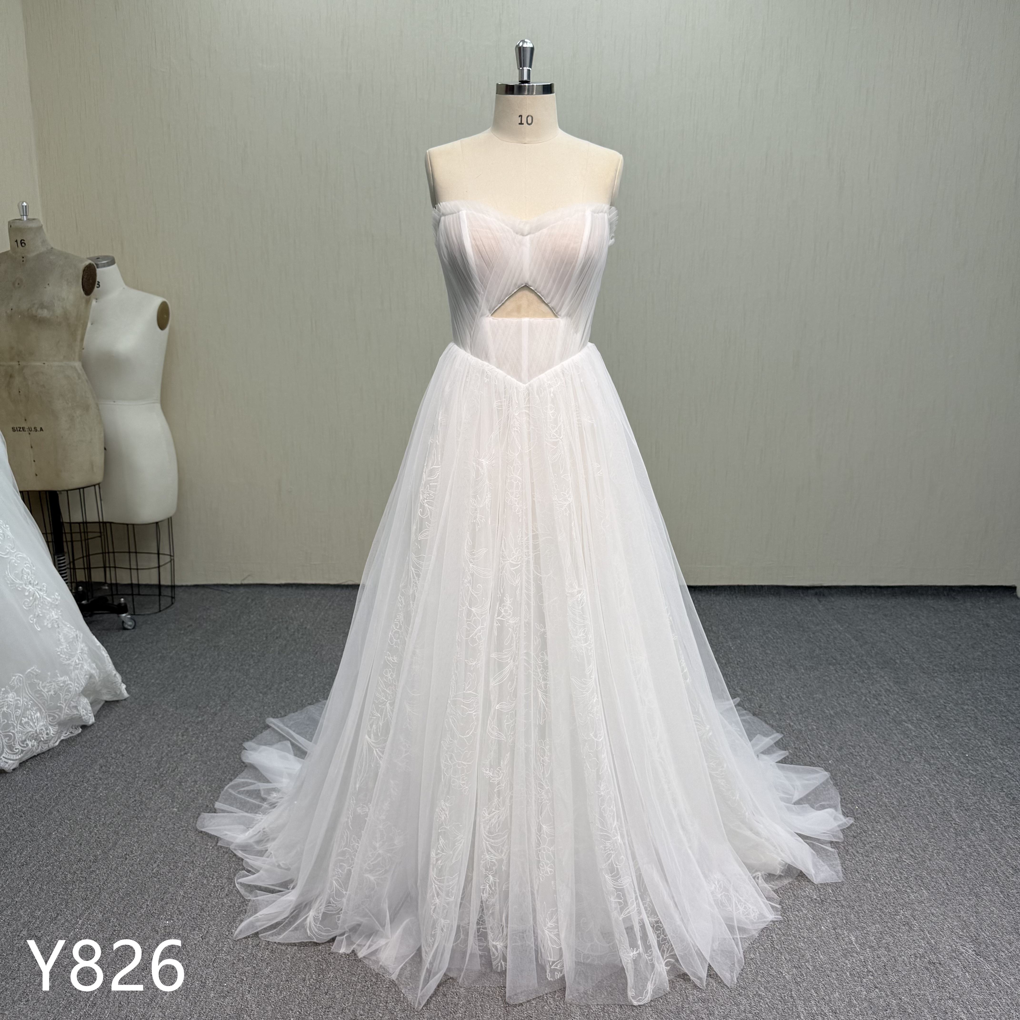 Y826 Strapless Sweetheart A-Line Dress with Pleated Tulle Bust and Waist Hollow Design