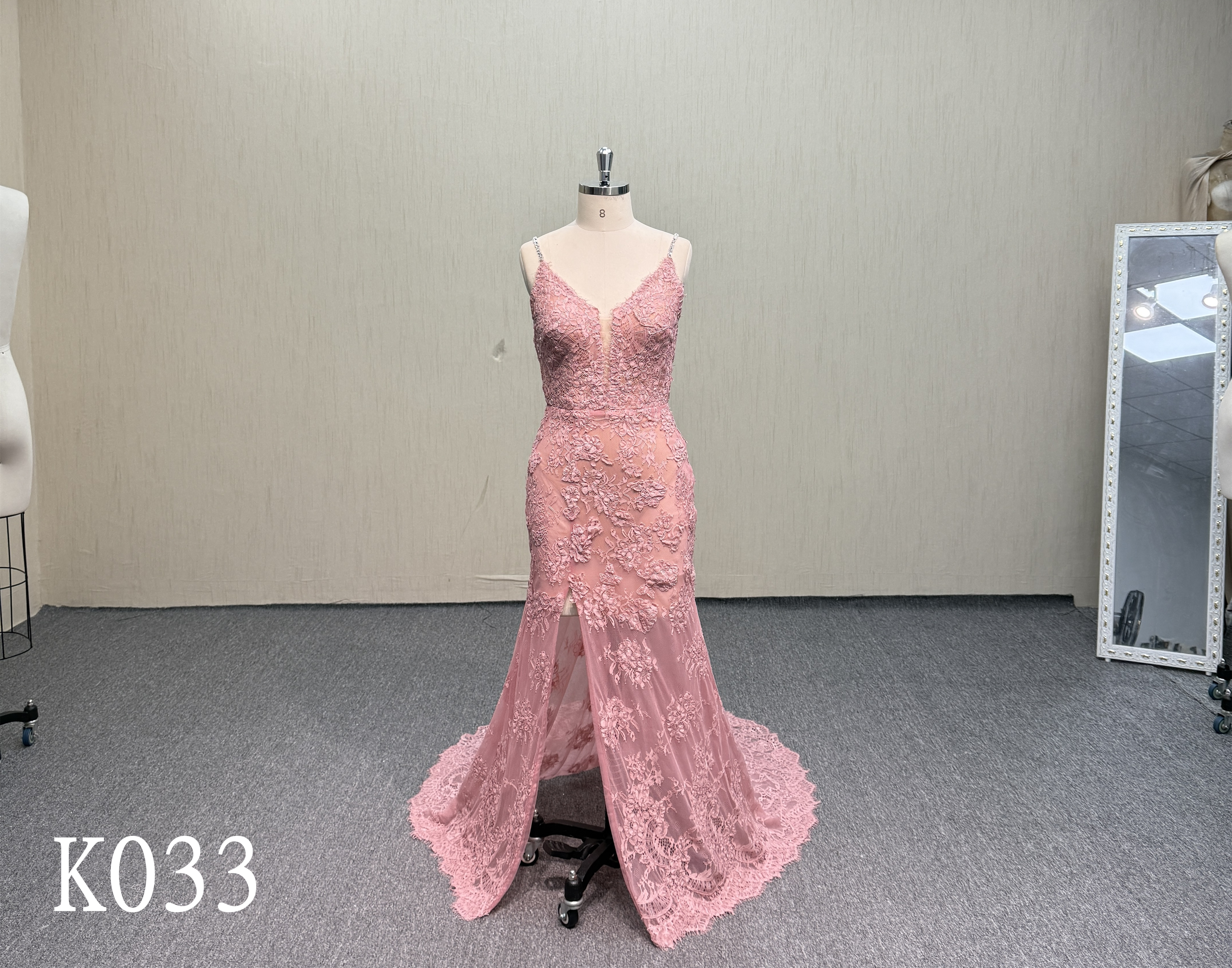K033 Chic Deep V-Neck Spaghetti Strap Bridal Gown.