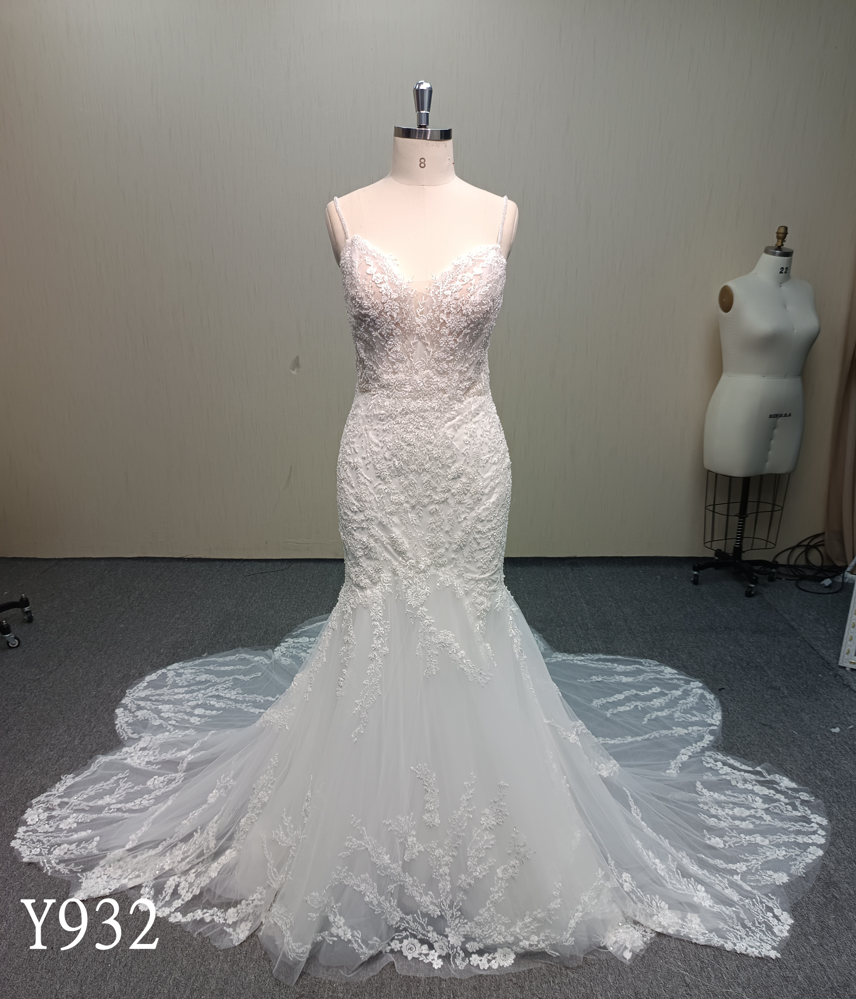 Y932 Sleeveless Mermaid Wedding Dress with Cathedral Train.