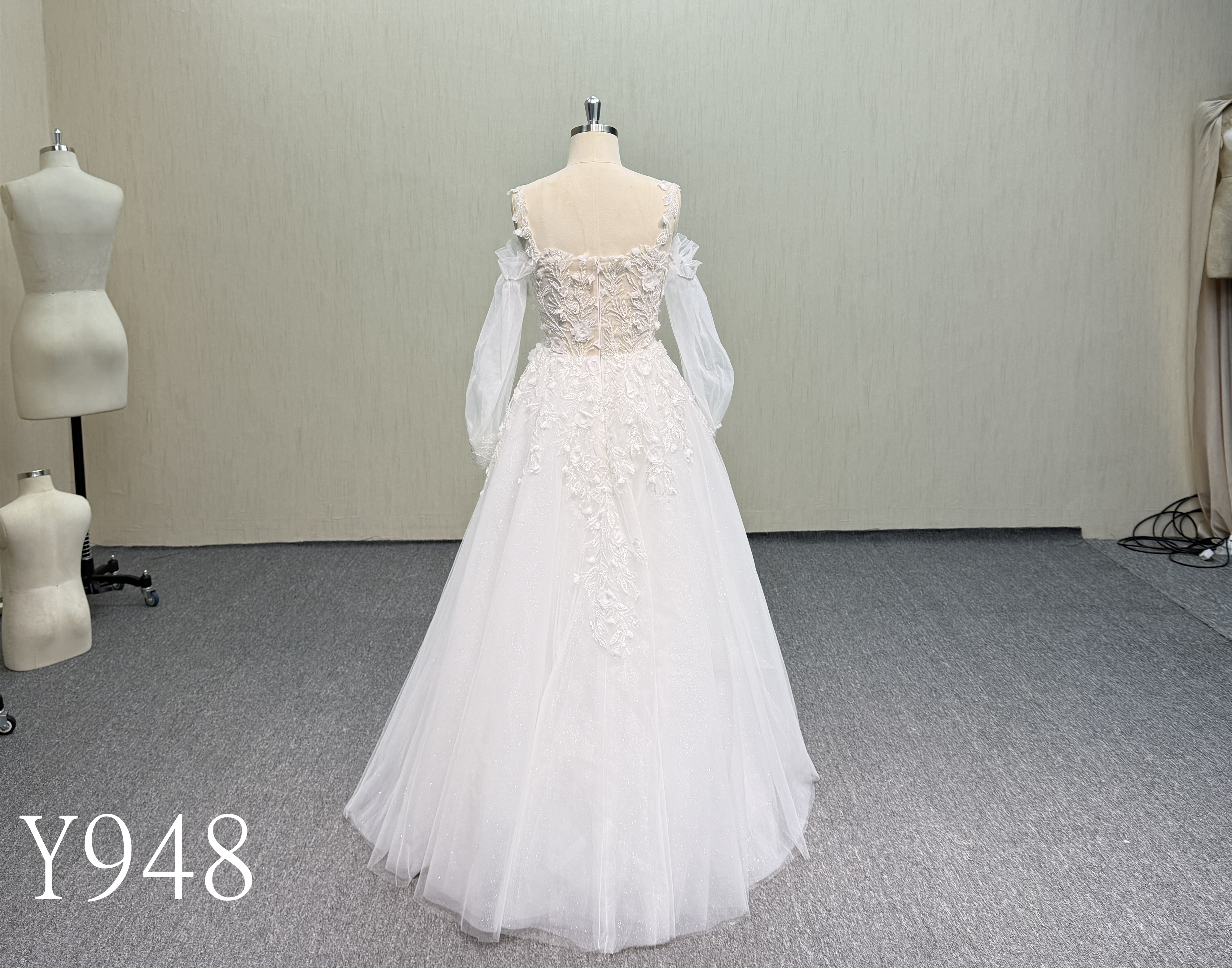 Y948 Floor Length A-Line Wedding Dress with 3D Lace.