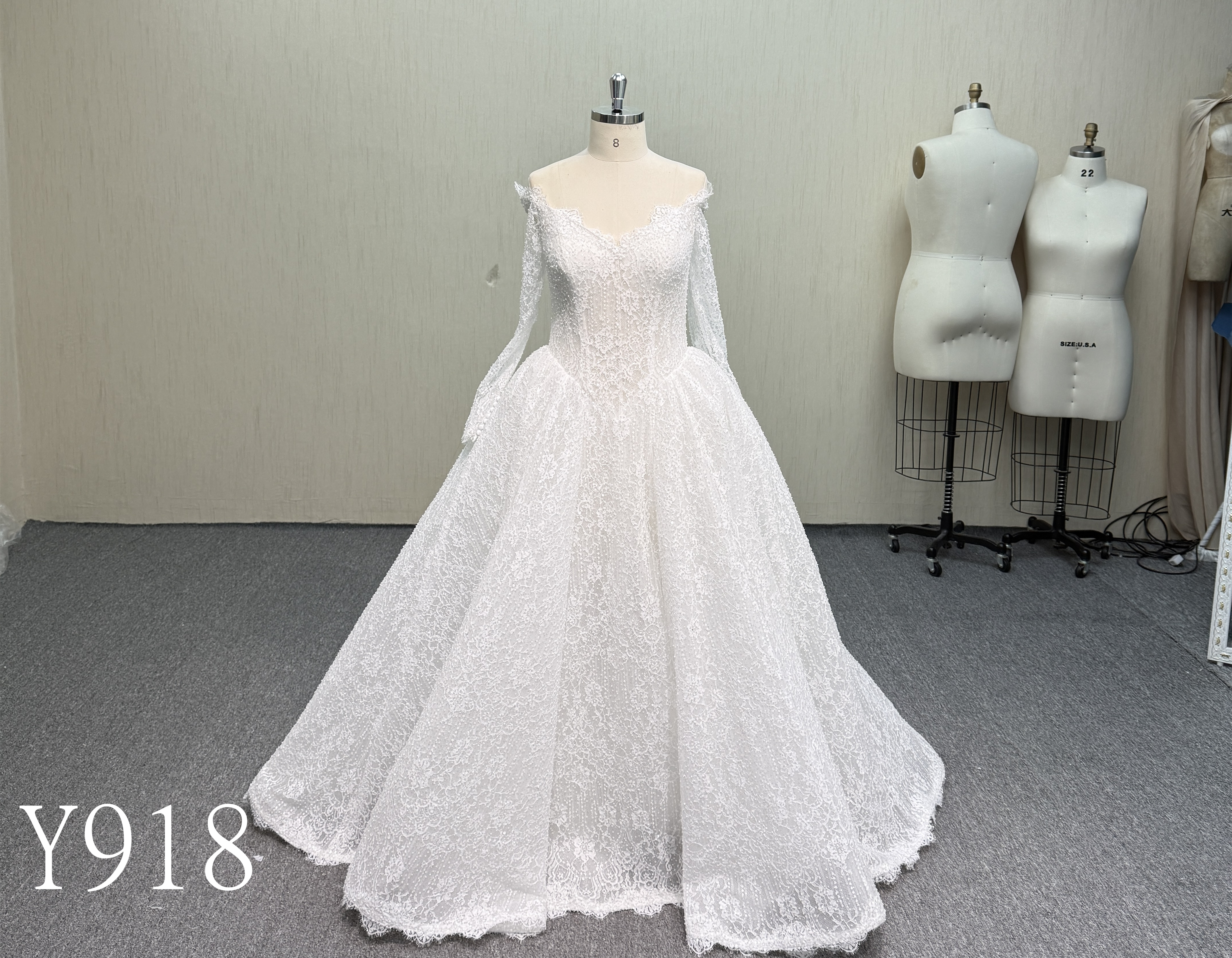 Y918 Scalloped Hem Lace Dress with Sheer Long Sleeves.