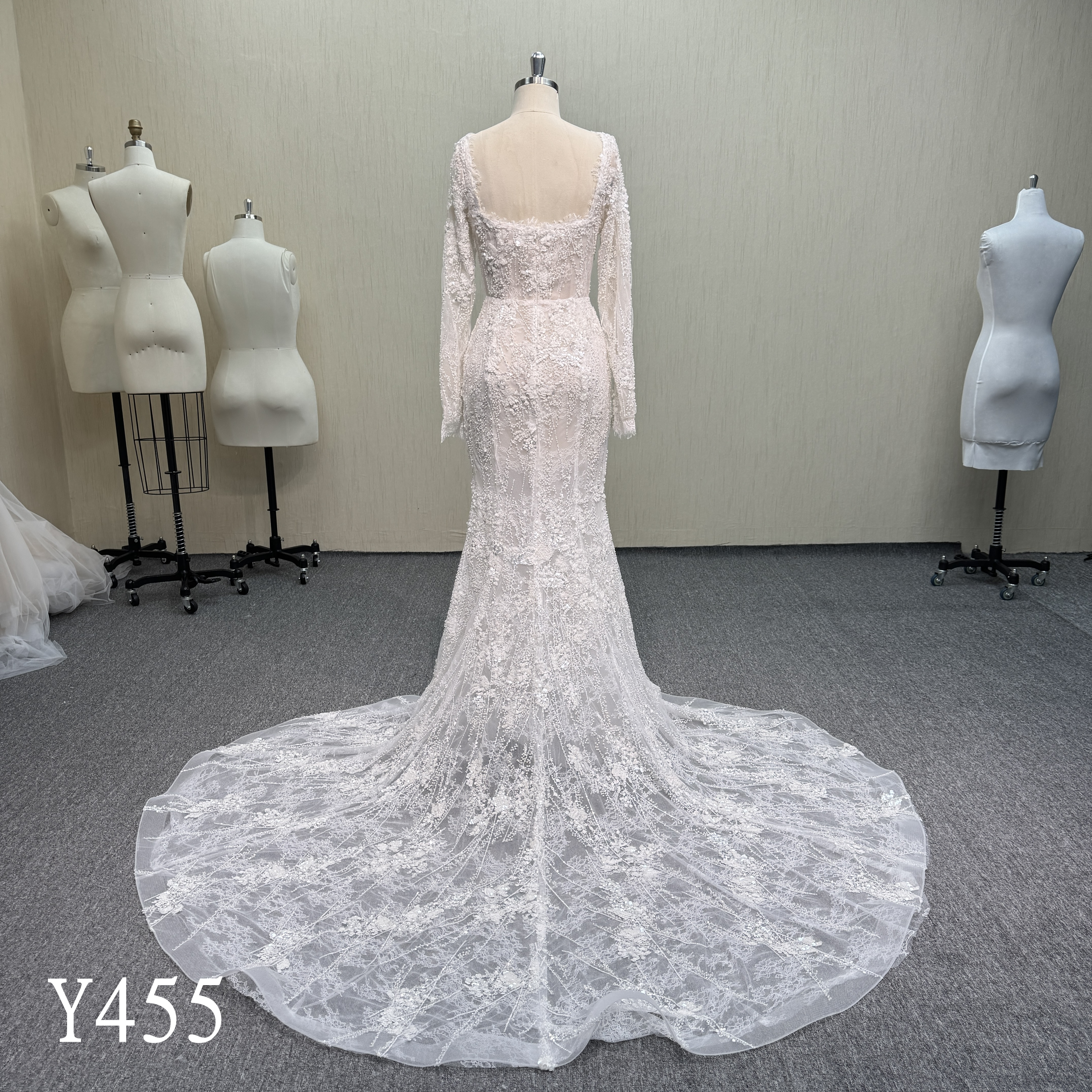 Y455 Custom Made Champagne Tulle Wedding Dress with Heavy Lace Appliques