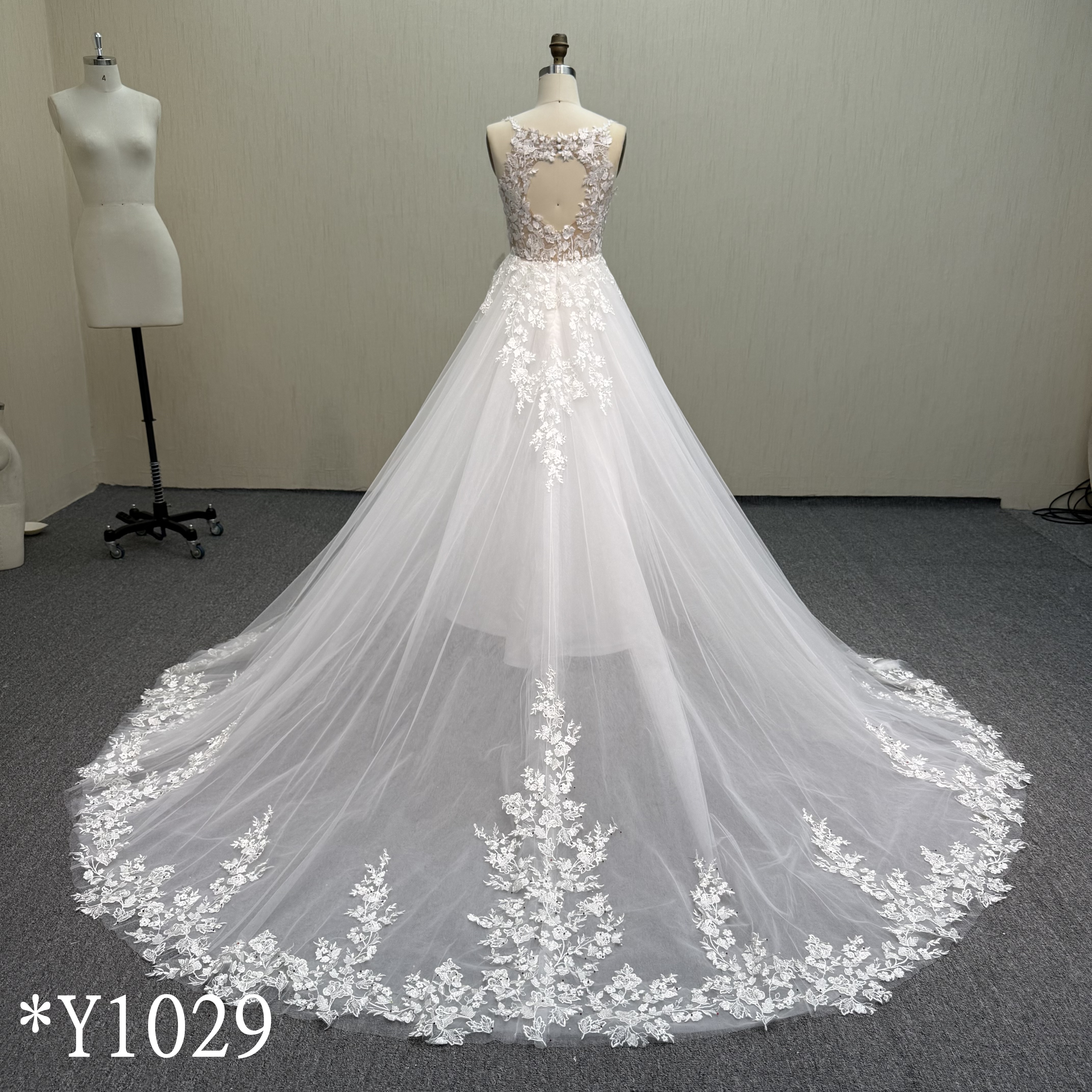 Y1029 Vintage Inspired V-Neck Wedding Dress with Heavy Lace Details