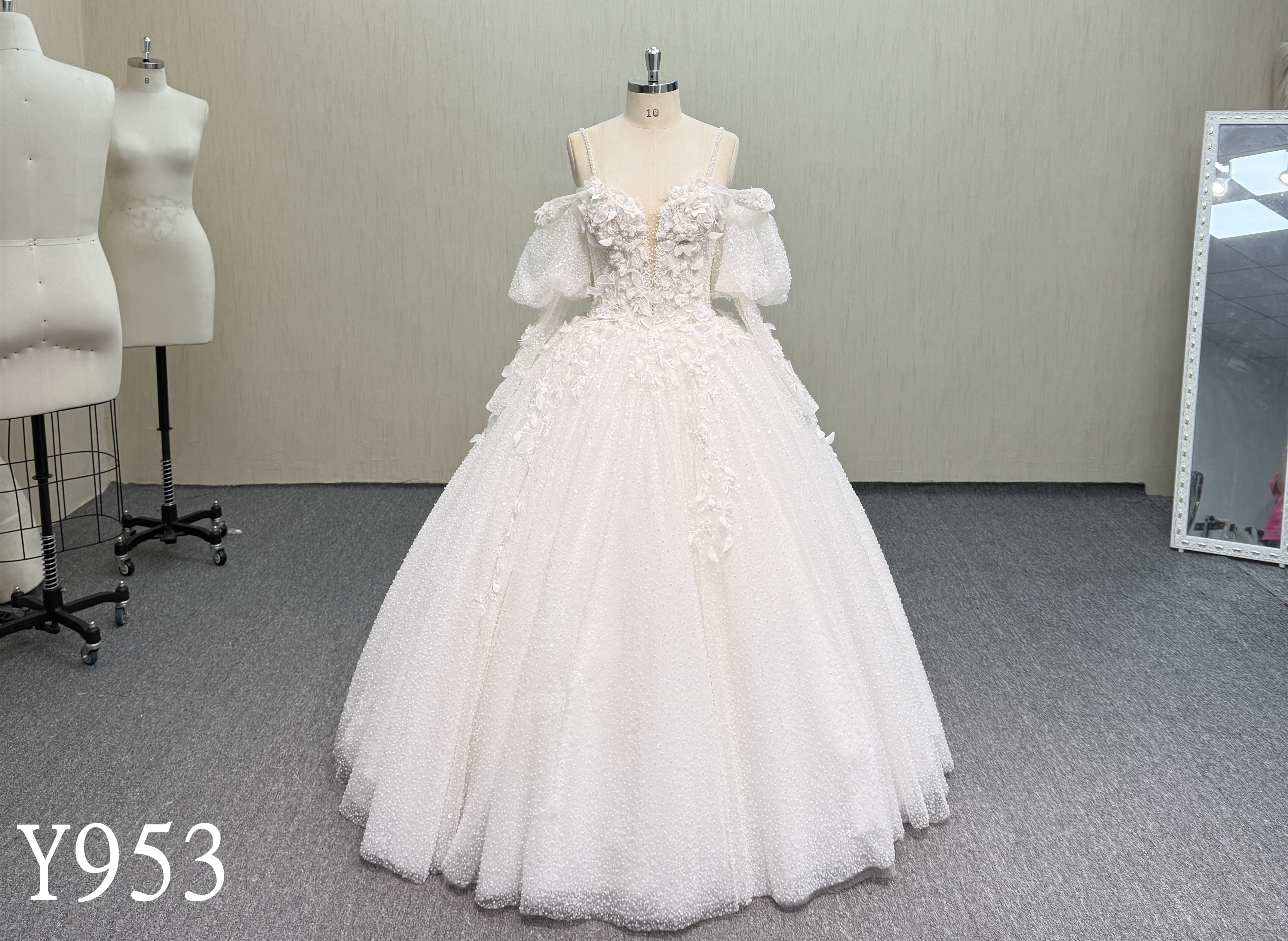 Y953 Princess Style Off-the-Shoulder Bridal Gown with 3D Floral Appliques