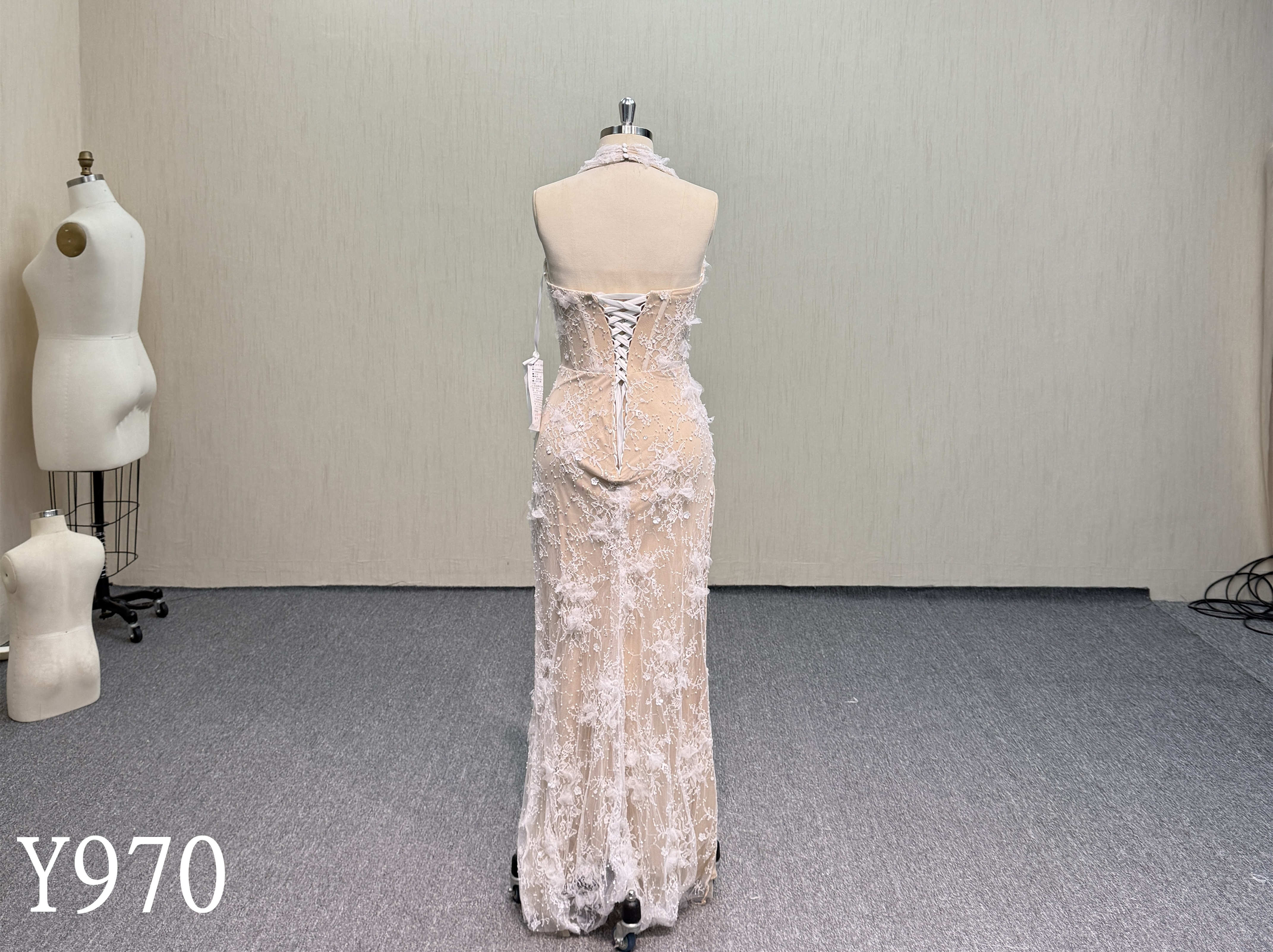 Y970 Custom Made Nude Illusion Lace Wedding Dress for European Brides
