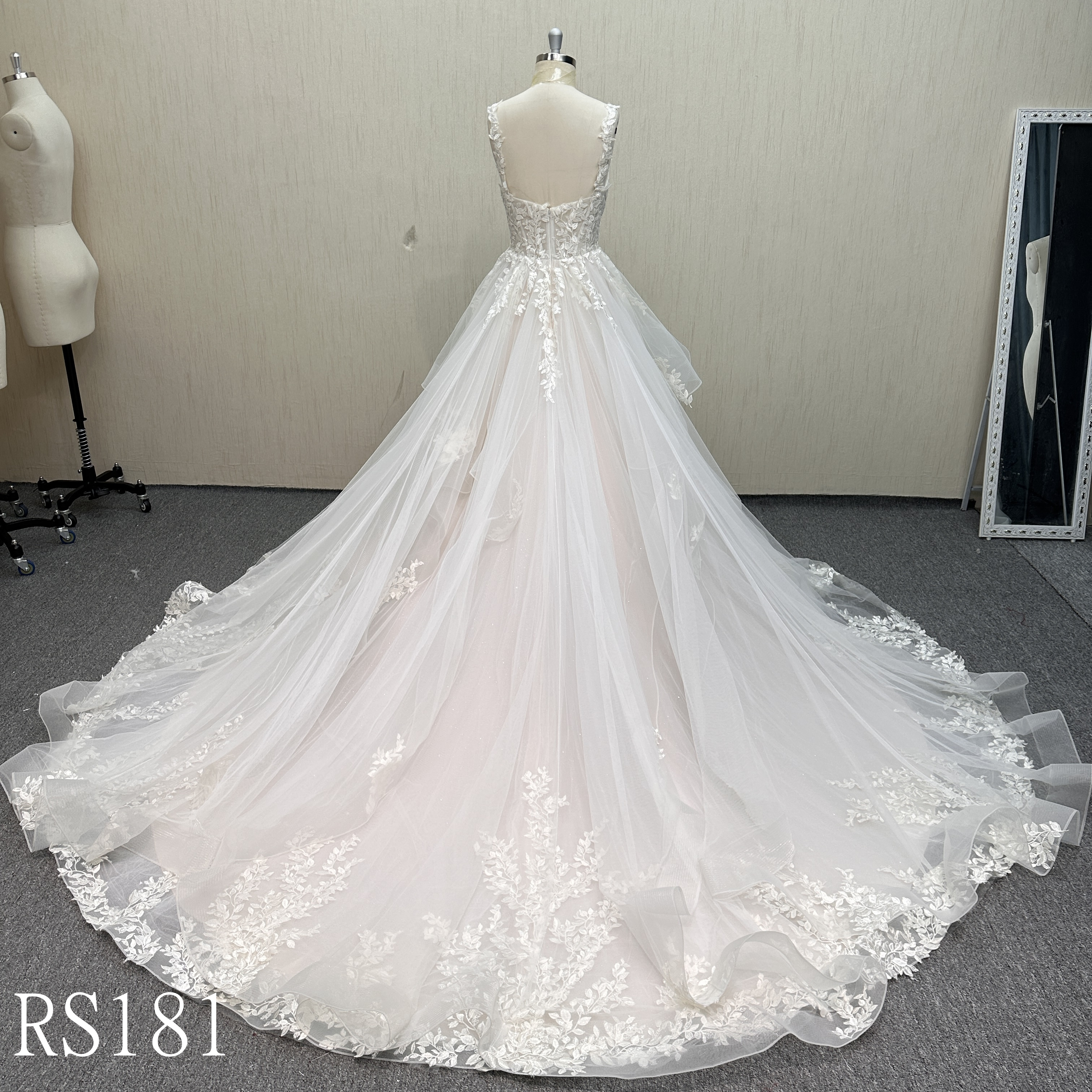 RS181 Flowy Multi-Layer Tulle Dress with Scalloped Lace Hem and Sweep Train