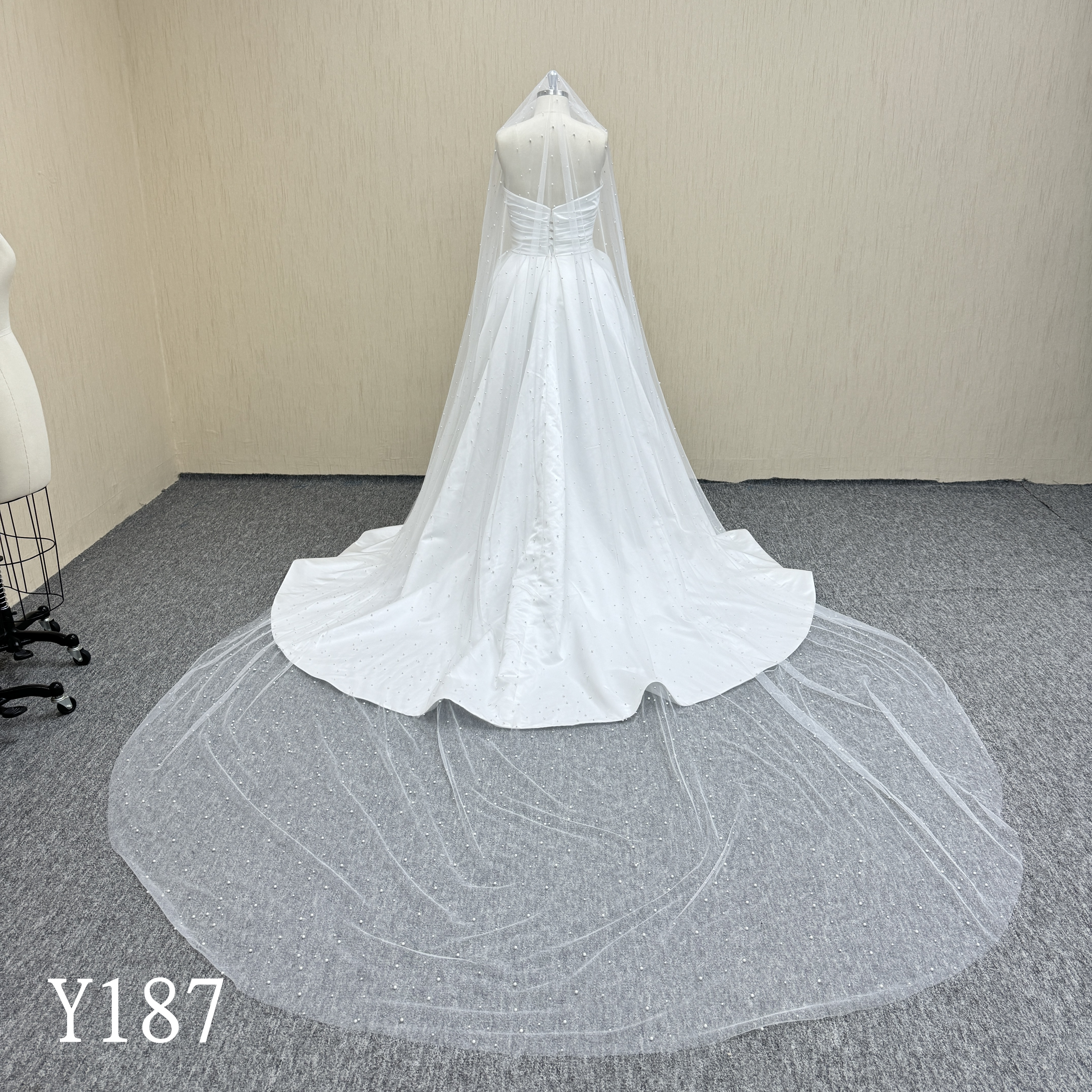 Y187 Flattering Button Back Satin Dress with Sweep Train.