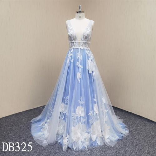 DB325 A-line Tulle Wedding Dress V-Neckline made in Guangdong