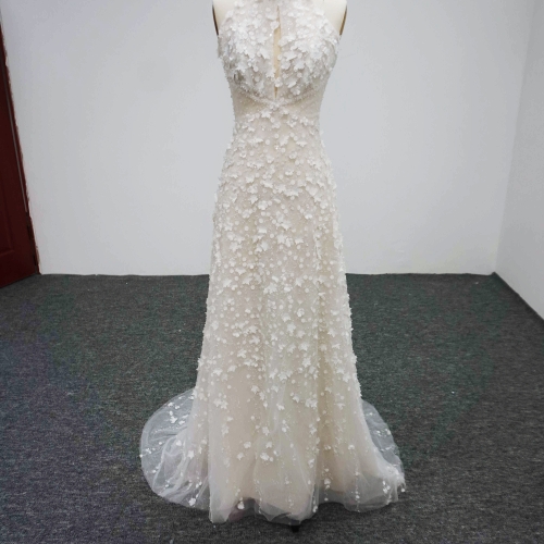 Y025 A-line Hanging Neck Beaded Bridal Gowns