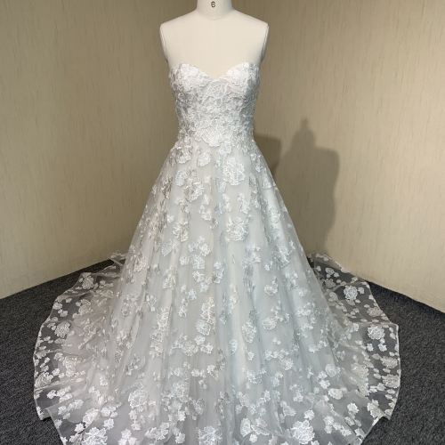 Y027 A-line Lace Applique Sweetheart Strapless Wedding Dresses
