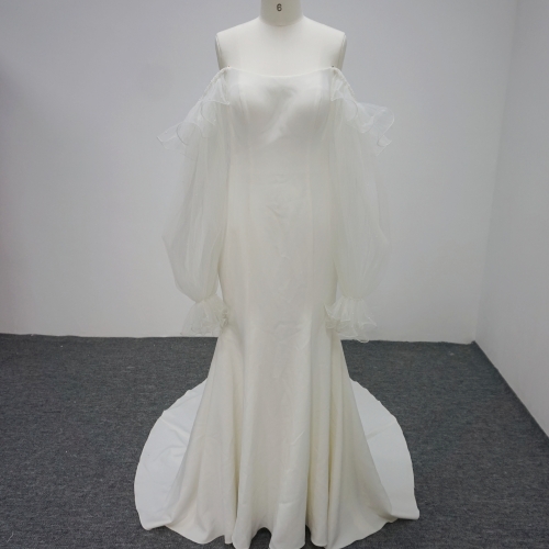 Y039 Tulle Long Sleeve Strapless Beaded Mermaid Wedding Dress