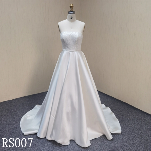 RS007 Strapless A-Line Wedding Dress with Plears made in Guangdong Suppliers