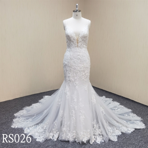 RS026 Mermaid Wedding Dresses with Deep V-Neck