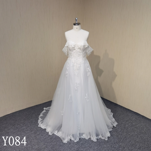 Y084 A-line Sweetheart Neck Strapless Lace Appliqued Bridal Gowns