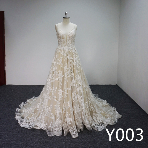 Y003 Lace flowers Bridal Gowns with Beaded Wedding Dress V-neck Halter Dress