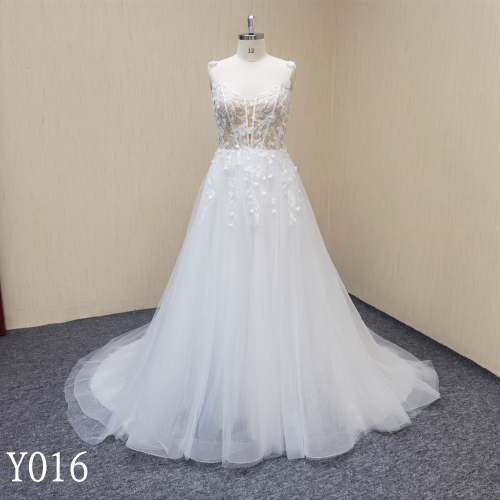Y016 Sequins Bridal Gowns with applique Wedding Dress Halter Dress Made in China