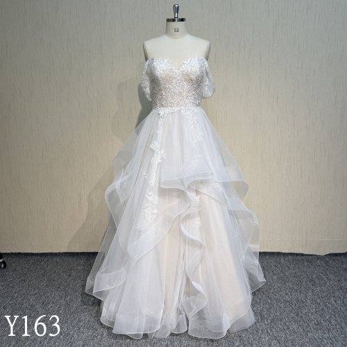 Y163 A-Line Sweetheart Neckline Bridal Gowns with applique Wedding Dress Off shoulder made in China
