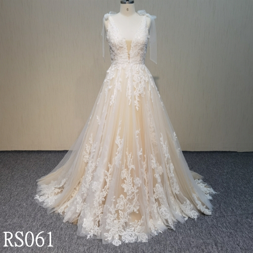 RS061 Elegant Lace up skirt  Wedding Dresses  made in China