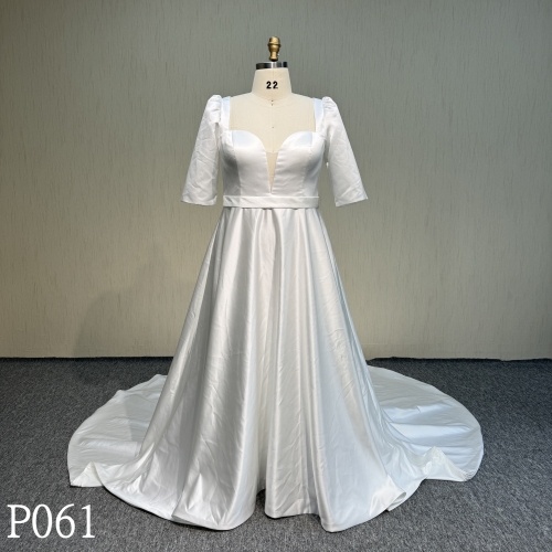 P061 Half slevees  Wedding dresses  made in China Simple design
