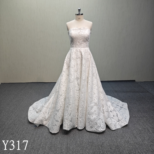 Y317  Gorgeous Sleeveless ballgown Wedding Dress  with Applique Lace