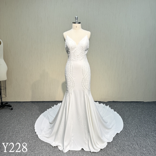 Y228 Mermaid Wedding Dress With Lace Applique Made in Crepe From China