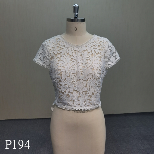 P194 Backless short-sleeved top