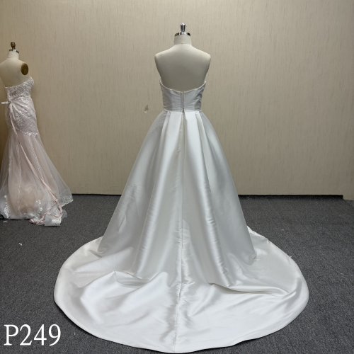 P249 Sweetheart Neckline Wedding Dress with Split