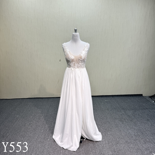Y553 Split V-neck Wedding Dress