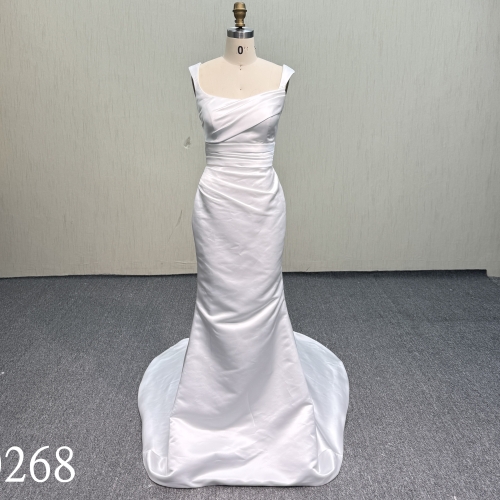 A0268 One Luxurious Elegant  Wedding Dress