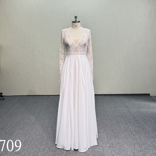 Y709 V-neck Wedding Dress with nude insert