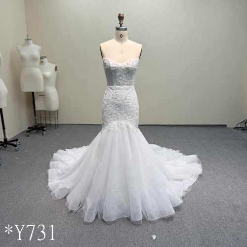 Y731 Romantic Strapless Lace Mermaid Wedding Dress with Floral Appliqués and Cathedral Train