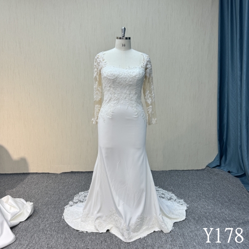Y178 Elegant Curvy Bridal Gown with Square Neck, Illusion Lace Sleeves & Adjustable Lace-up Back