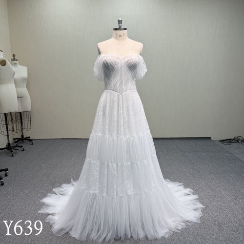 Y639 Boho-Style Tulle Skirt Wedding Dress with Lace Bodice | China Factory Wholesale