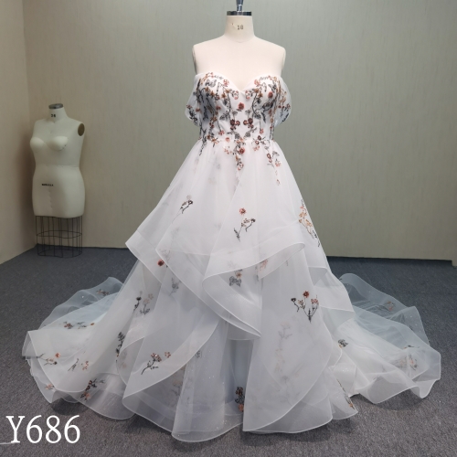Y686 Romantic Off-the-Shoulder Floral Embroidered Tulle A-Line Wedding Dress