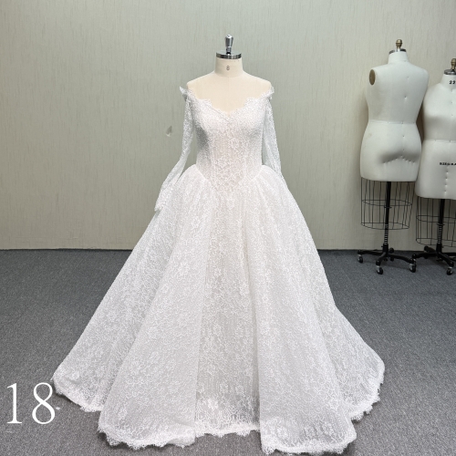 Y918 Scalloped Hem Lace Dress with Sheer Long Sleeves.